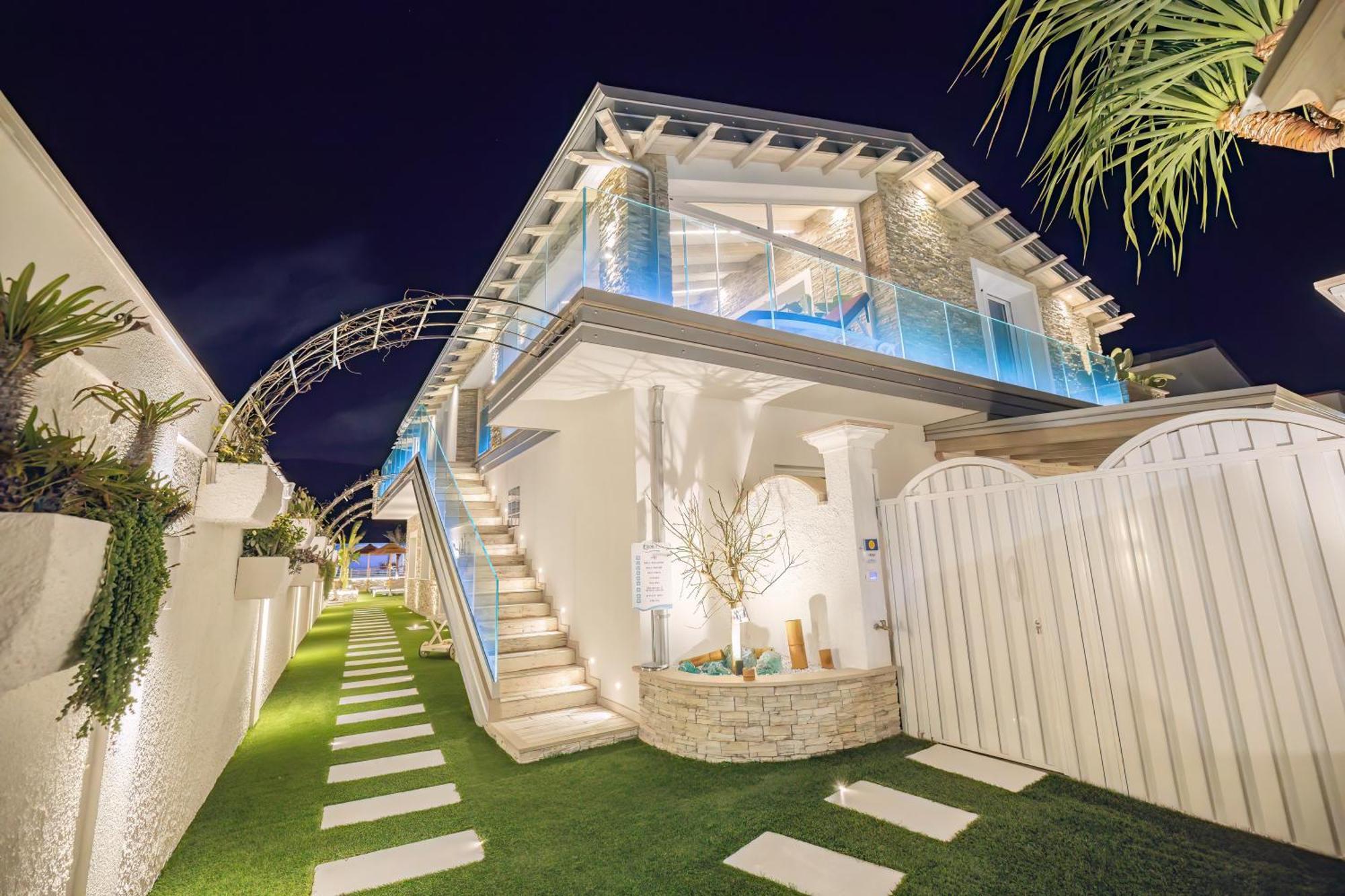 Etoiles Luxury Guest House Resort Palmi Extérieur photo